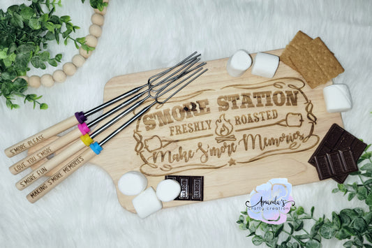 Customizable engraved s'more kit