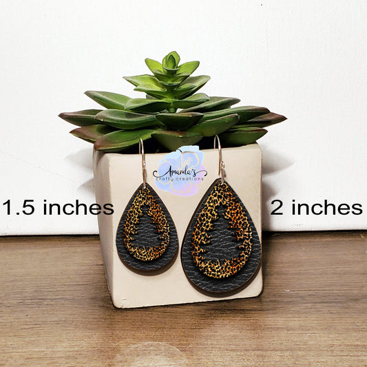 Drop Earrings, Dangle Earrings, Christmas Earrings, Leopard print, Tree, Christmas tree, Leopard, Holiday Earrings, Drop earrings jewelry