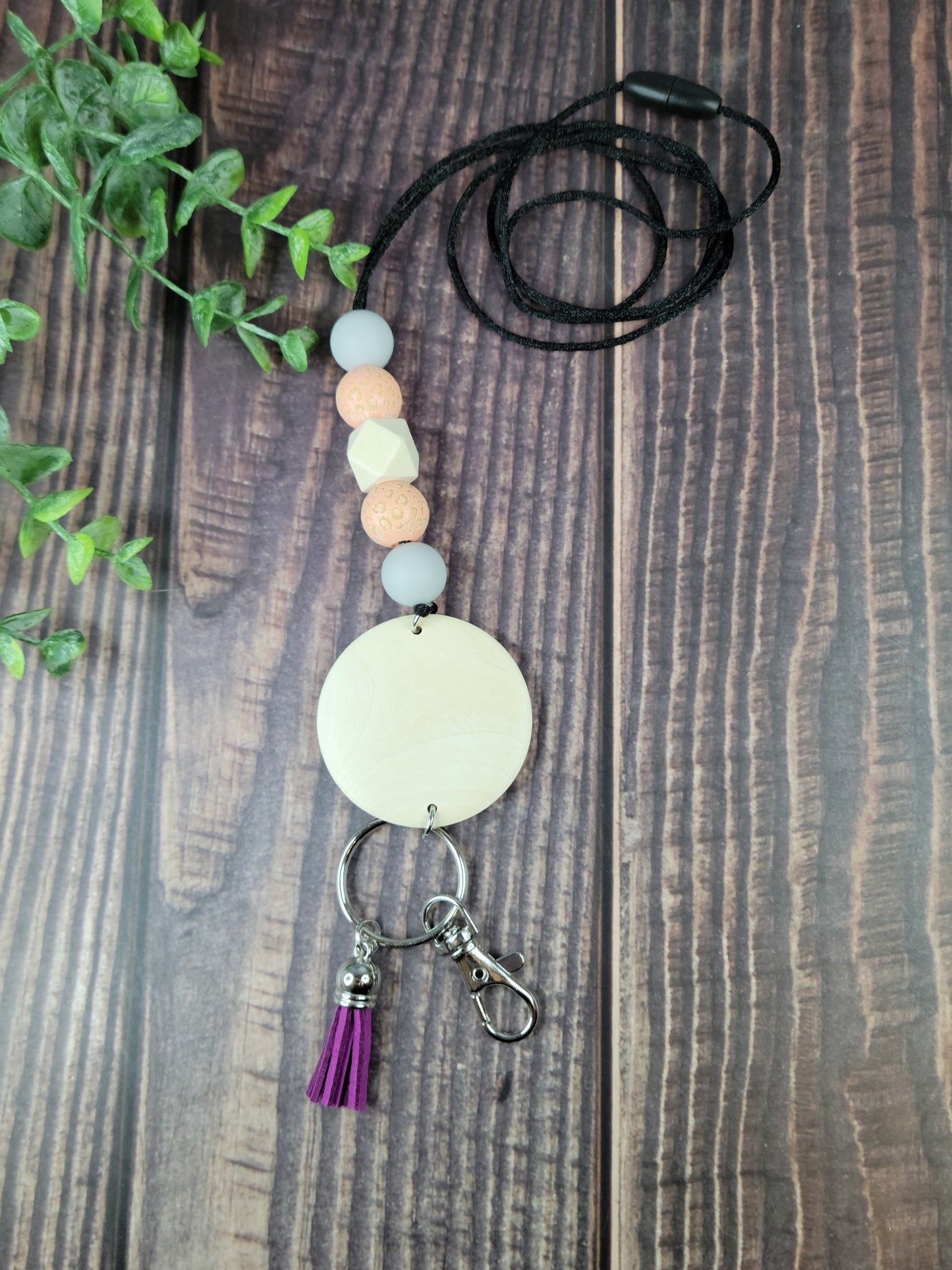 Customizable Silicone beaded lanyard with wood disc, engraved wood disc, keychain, keys, silicone beads